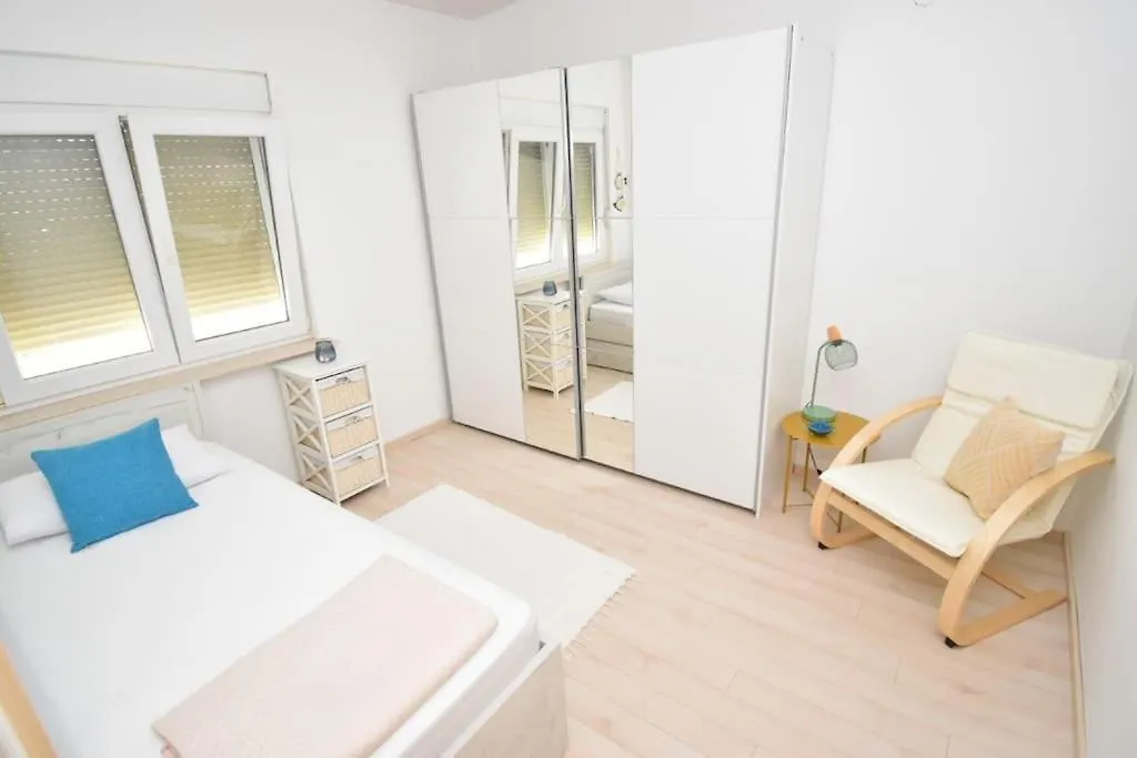 Vila Fermai Ražanac